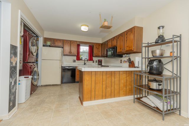 1925 Sheperd Drive, Evansville, IN 47715