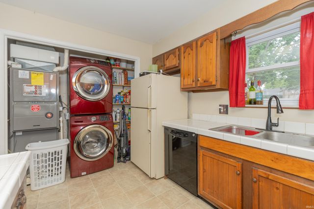 1925 Sheperd Drive, Evansville, IN 47715
