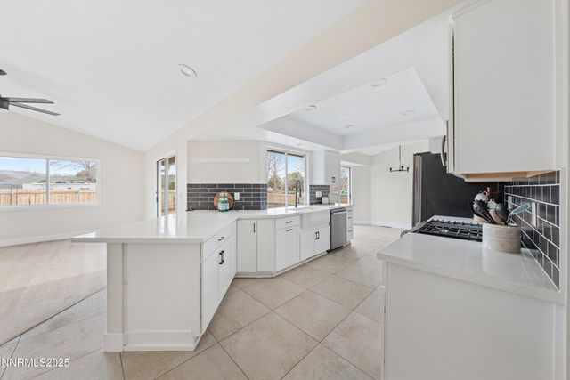 207 White Rose Drive, Sparks, NV 89441