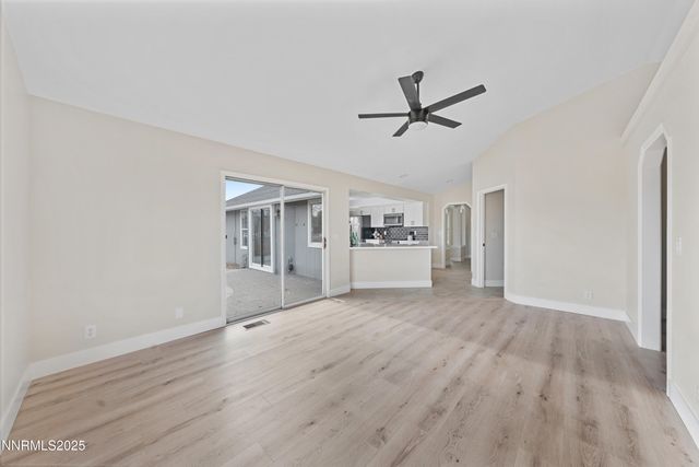 207 White Rose Drive, Sparks, NV 89441