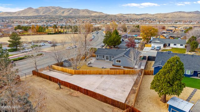207 White Rose Drive, Sparks, NV 89441
