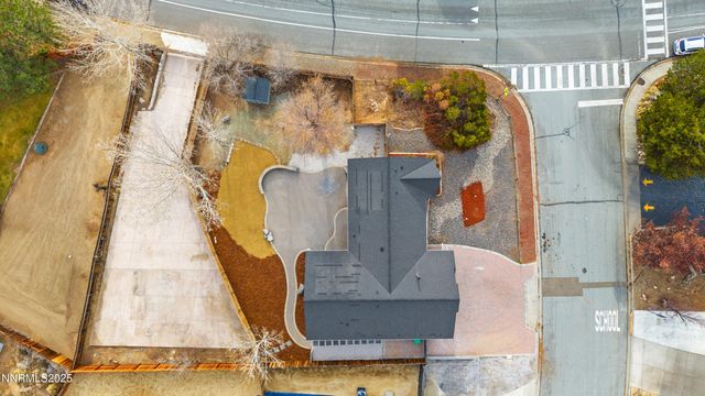 207 White Rose Drive, Sparks, NV 89441