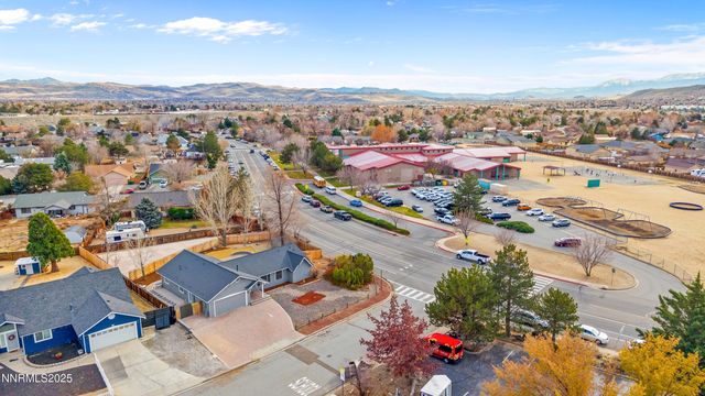 207 White Rose Drive, Sparks, NV 89441