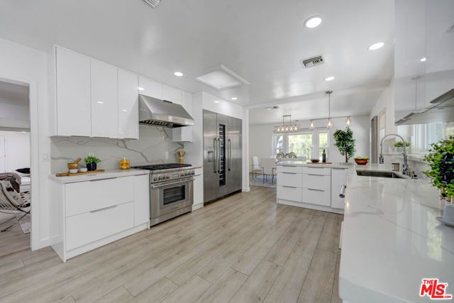 344 S Camden Drive, Beverly Hills, CA 90212