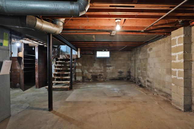 375 E Royal Forest Boulevard, Columbus, OH 43214