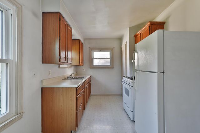 375 E Royal Forest Boulevard, Columbus, OH 43214
