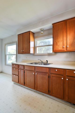 375 E Royal Forest Boulevard, Columbus, OH 43214