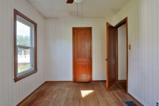 375 E Royal Forest Boulevard, Columbus, OH 43214