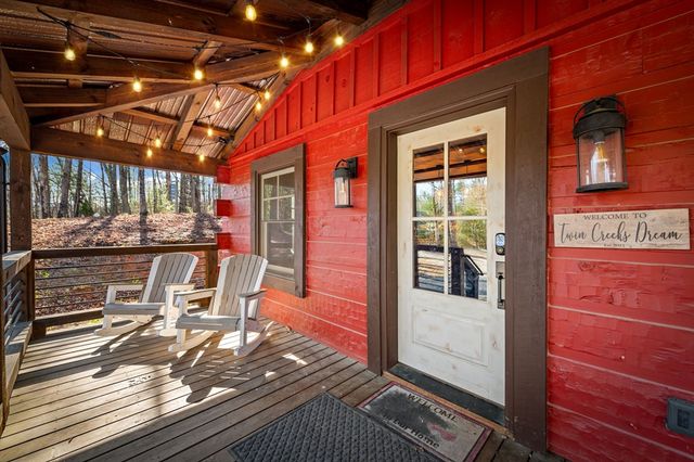 127 Twin Creeks Road, Blue Ridge, GA 30541