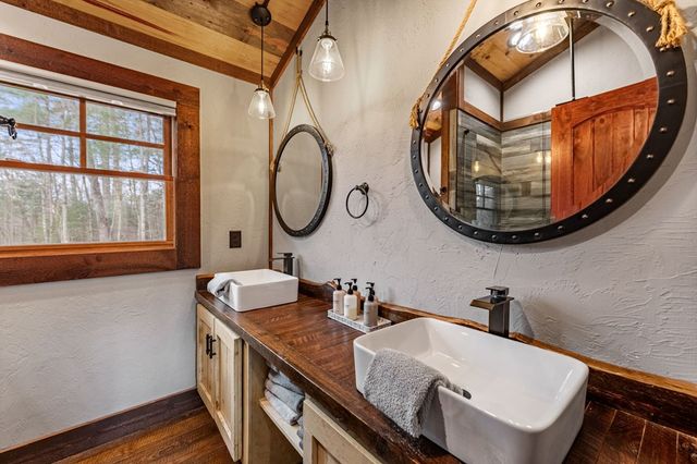 127 Twin Creeks Road, Blue Ridge, GA 30541
