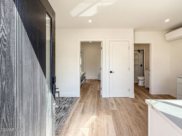 7530 Gaviota Avenue, Van Nuys, CA 91406