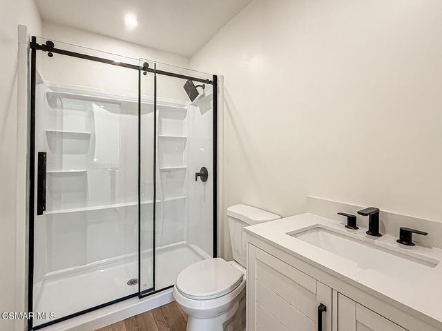 7530 Gaviota Avenue, Van Nuys, CA 91406