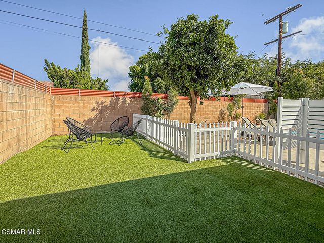 7530 Gaviota Avenue, Van Nuys, CA 91406