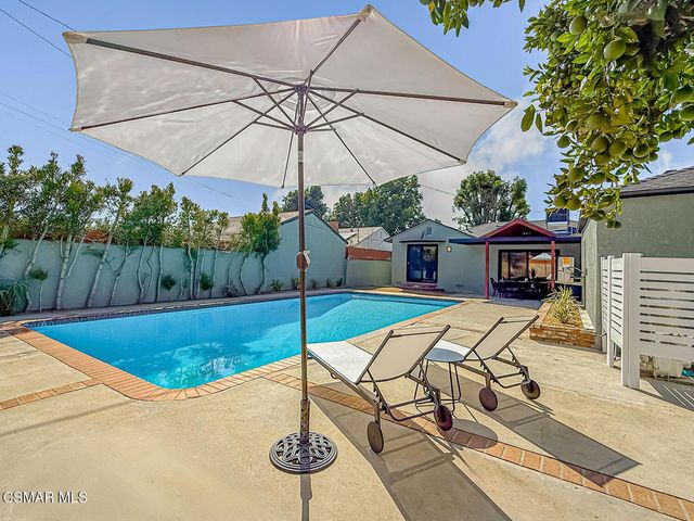 7530 Gaviota Avenue, Van Nuys, CA 91406