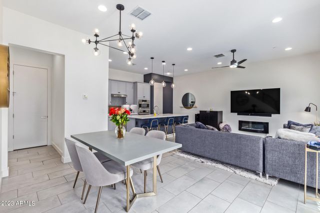 3200 N 39th Street Unit 30, Phoenix, AZ 85018