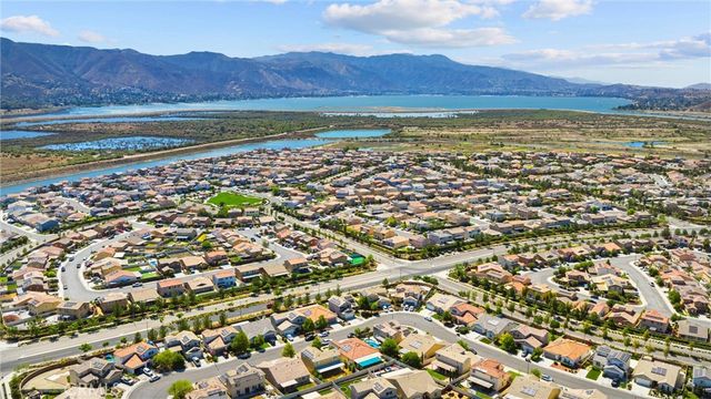 29331 Wild Lilac, Lake Elsinore, CA 92530