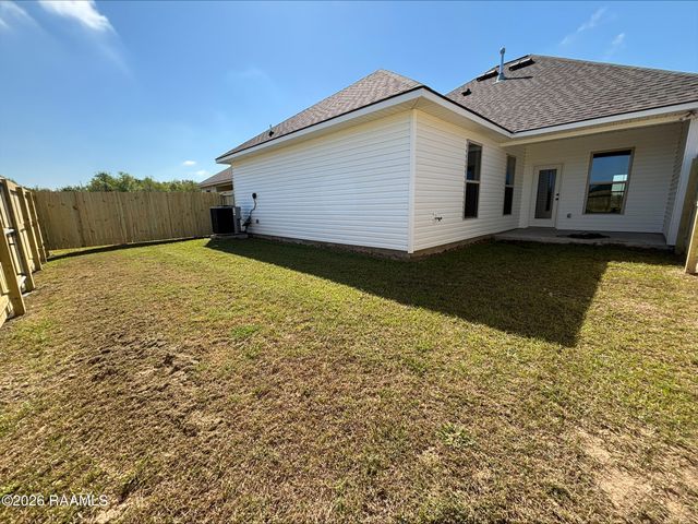 104 Pine Harvest Lane, Scott, LA 70583