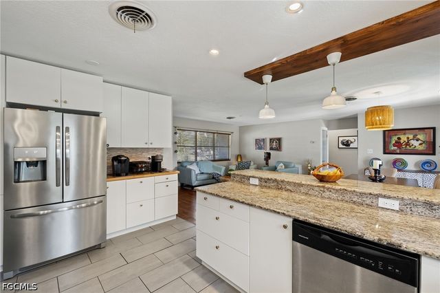 1262 Carlene AVE, Fort Myers, FL 33901