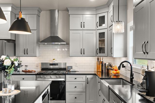 38 Elderberry Lane, Valparaiso, IN 46383