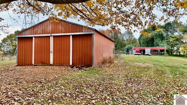 220 State Route 1748, Fancy Farm, KY 42039