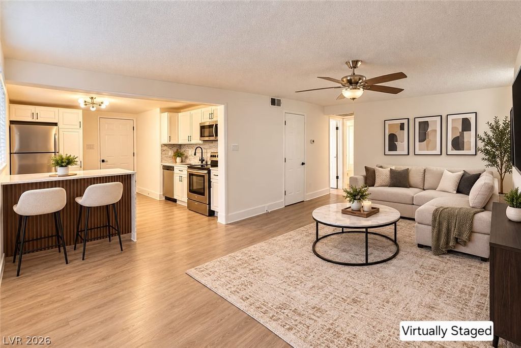 2206 East Oakey Boulevard, Las Vegas, NV 89104 — photo 2