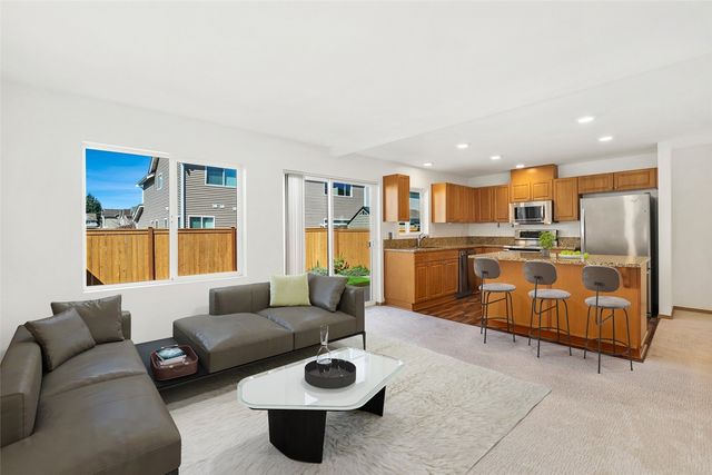 28201 238th Avenue SE, Maple Valley, WA 98038