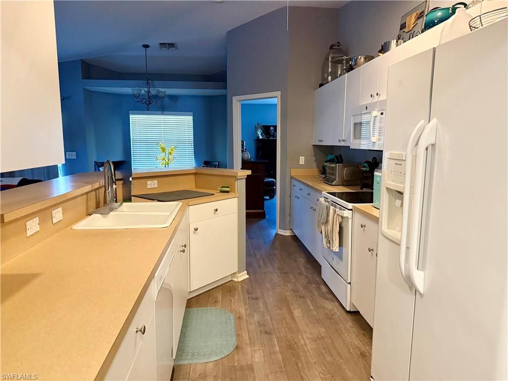 20068 Lake Vista CIR N 2C, LEHIGH ACRES, FL 33936 — photo 4