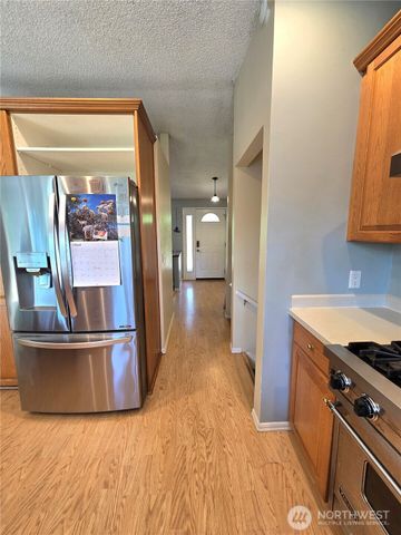 313 NE 191 Street, Shoreline, WA 98155