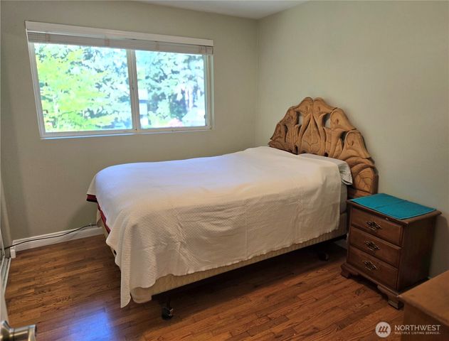 313 NE 191 Street, Shoreline, WA 98155