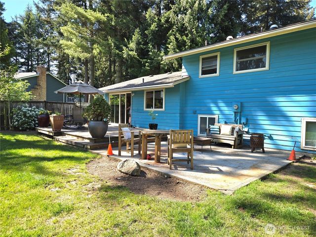 313 NE 191 Street, Shoreline, WA 98155
