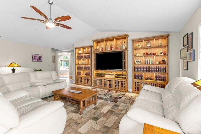 312 La Vela Court, Morgan Hill, CA 95037