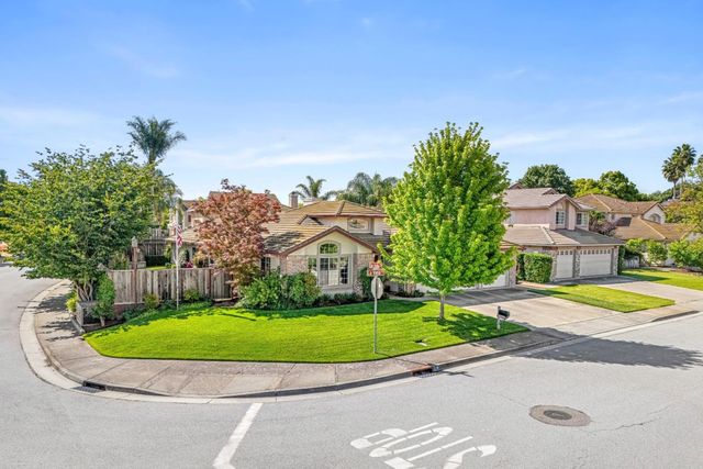 312 La Vela Court, Morgan Hill, CA 95037
