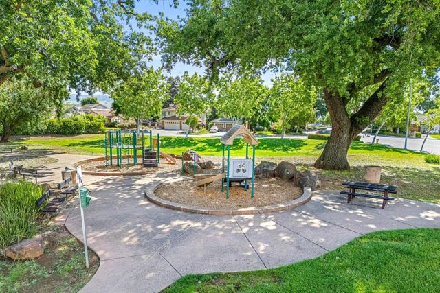 312 La Vela Court, Morgan Hill, CA 95037
