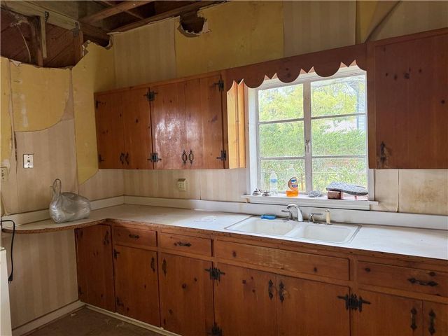 312 7th Street, Chickasaw, AL 36611