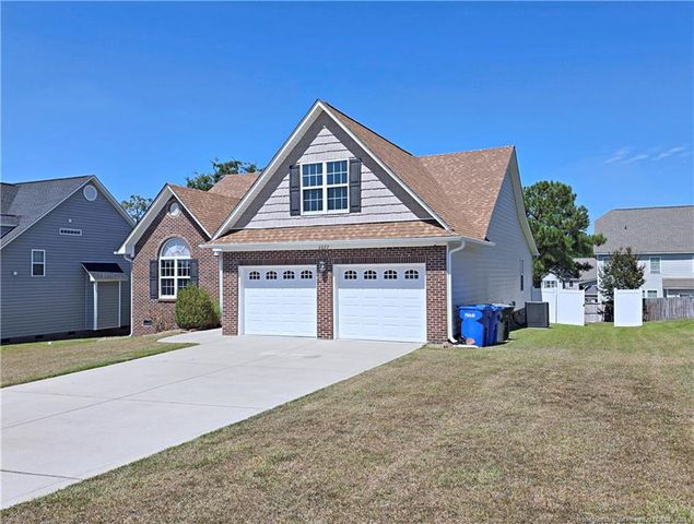 6022 Begonia Drive, Fayetteville, NC 28314