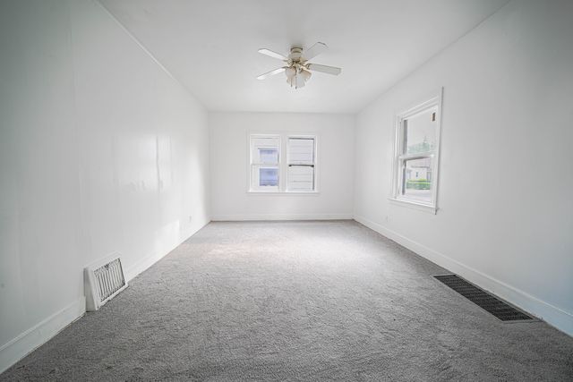 682 S Osborn Avenue, Kankakee, IL 60901