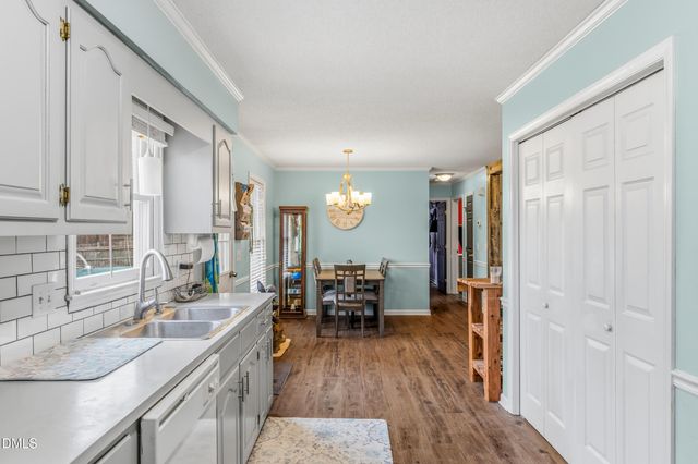 3316 Golden Oaks Drive, Graham, NC 27253