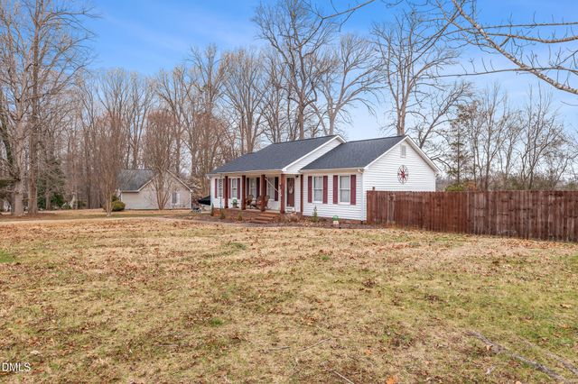 3316 Golden Oaks Drive, Graham, NC 27253