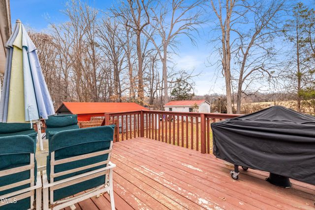 3316 Golden Oaks Drive, Graham, NC 27253