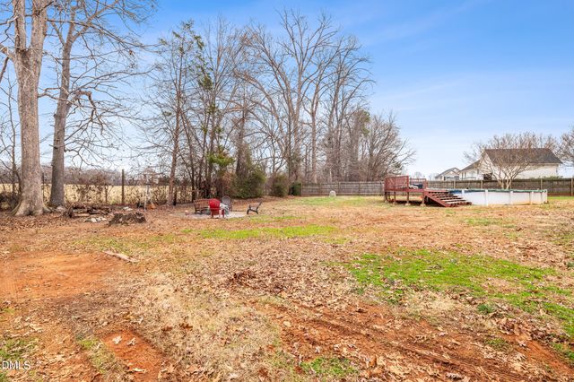 3316 Golden Oaks Drive, Graham, NC 27253