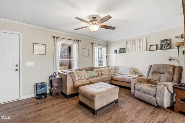 3316 Golden Oaks Drive, Graham, NC 27253