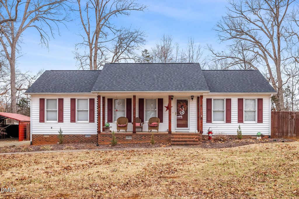 3316 Golden Oaks Drive, Graham, NC 27253