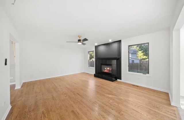 5345 Stanford Lane, Matteson, IL 60443