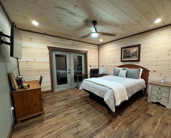 115 Hawks View, Mineral Bluff, GA 30559