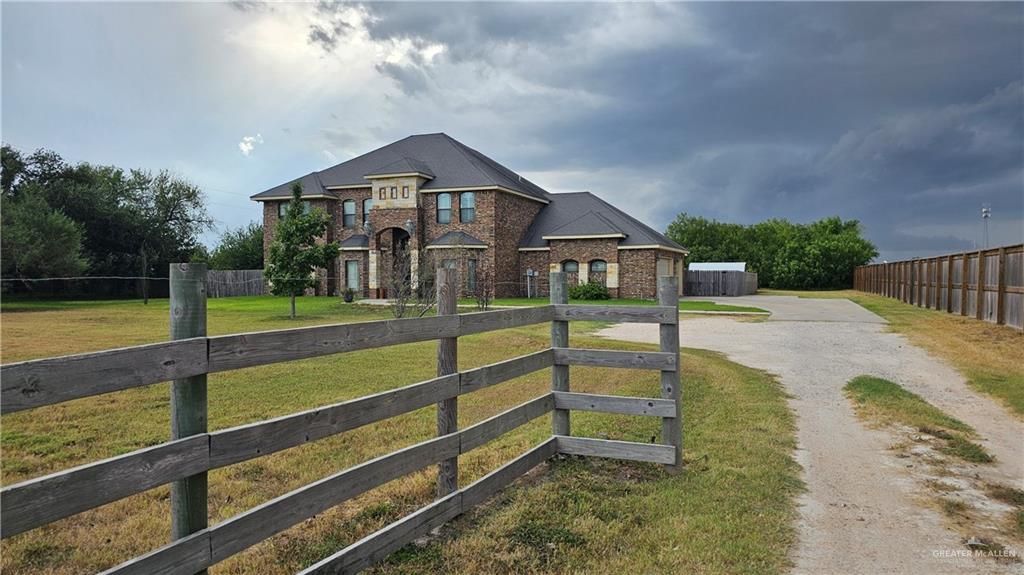 4711 N Stewart Road, Palmhurst, TX 78573