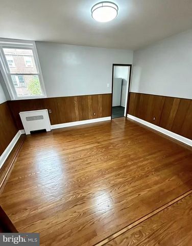 6939 LARGE ST, Philadelphia, PA 19149