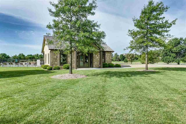 3550 Bluestem Ct, Rose Hill, KS 67133