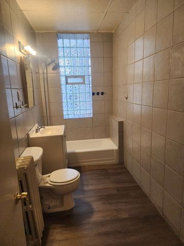 6527 S Kimbark Avenue 1, Chicago, IL 60637