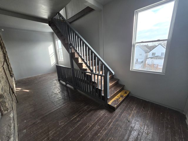 6527 S Kimbark Avenue 1, Chicago, IL 60637