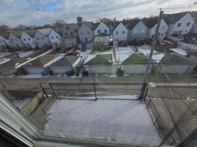 6527 S Kimbark Avenue 1, Chicago, IL 60637